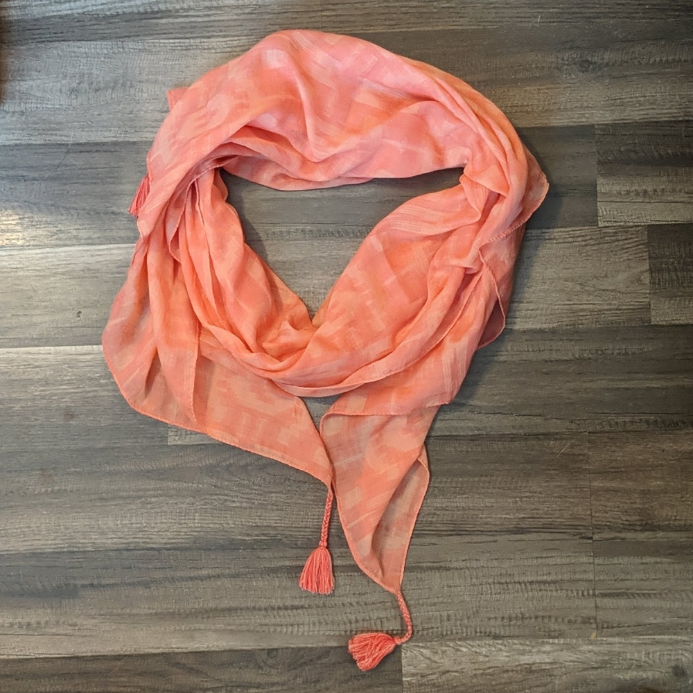 28" x 72" lightweight coral scarf